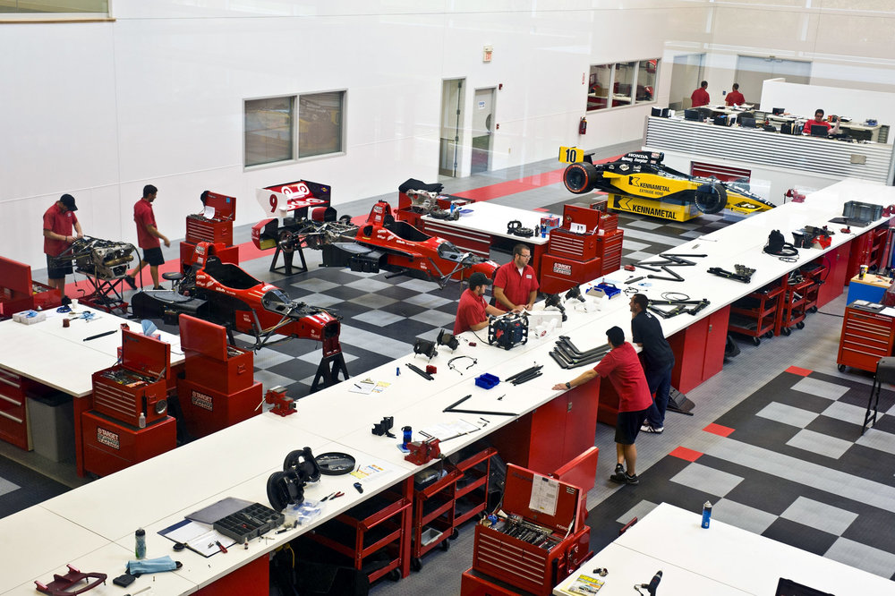 Latest Tooling and Surfacing Technology Advance Ganassi and Kennametal Partnership for Indy Cars